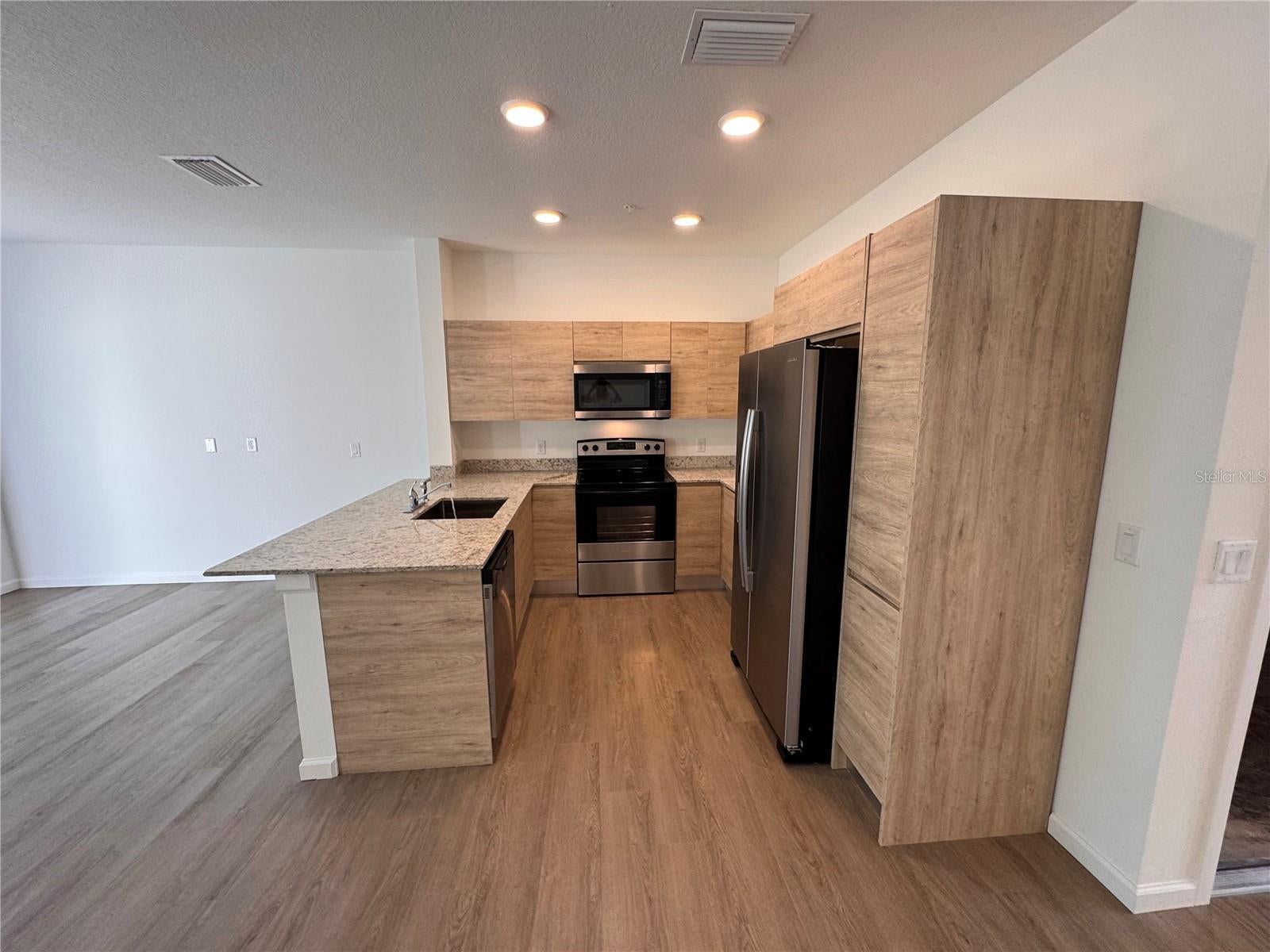 1209 SOUTHSTATION PLACE 303