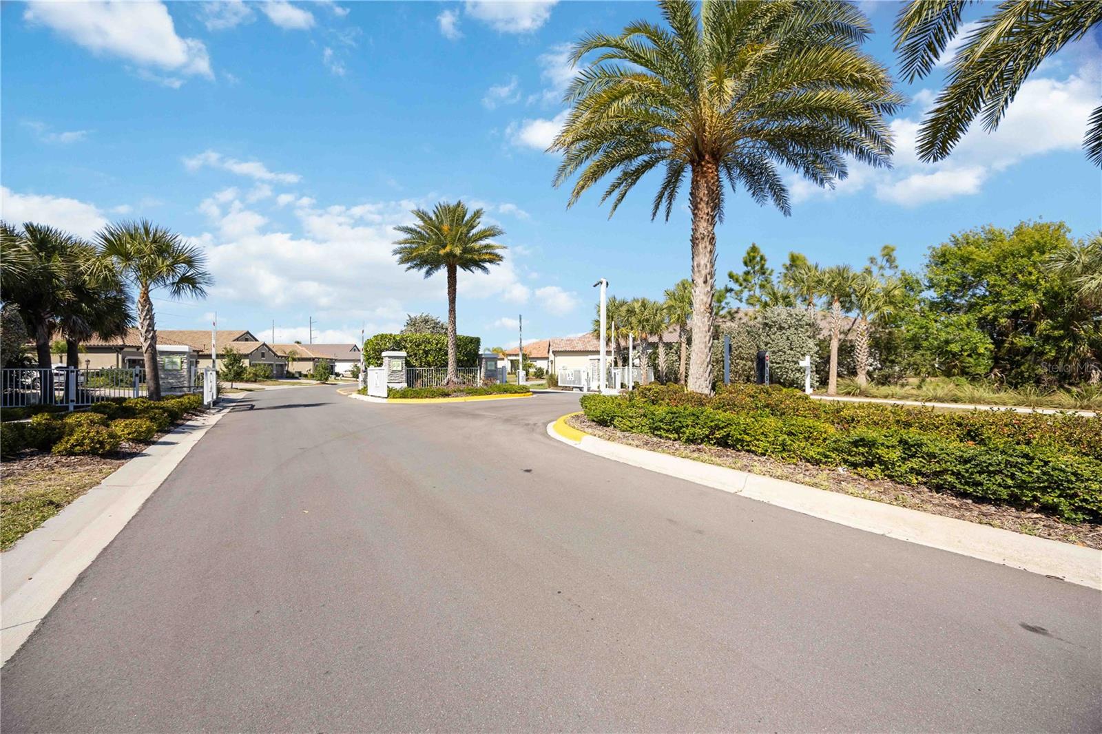 GRAND PALM PH 1B - Residential