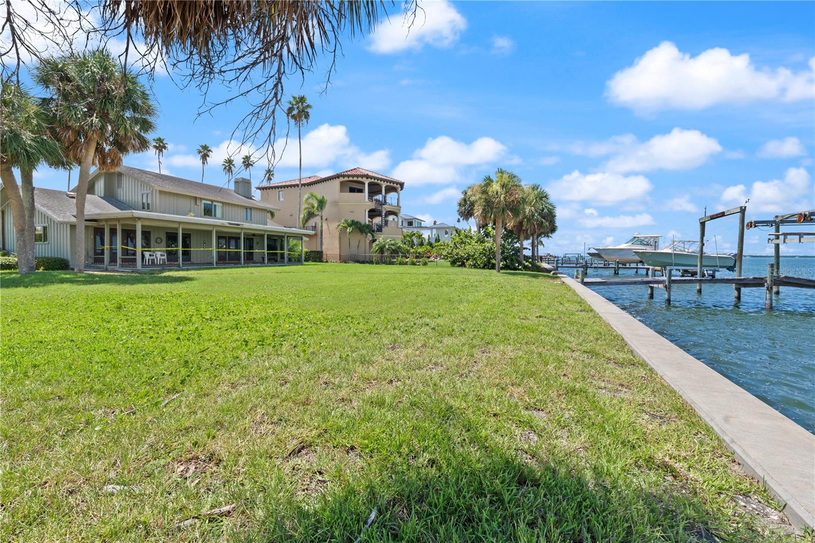 1588 SANTA BARBARA DRIVE