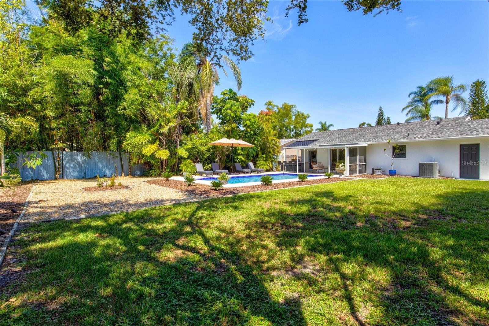 WOODBURY - Residential Lease