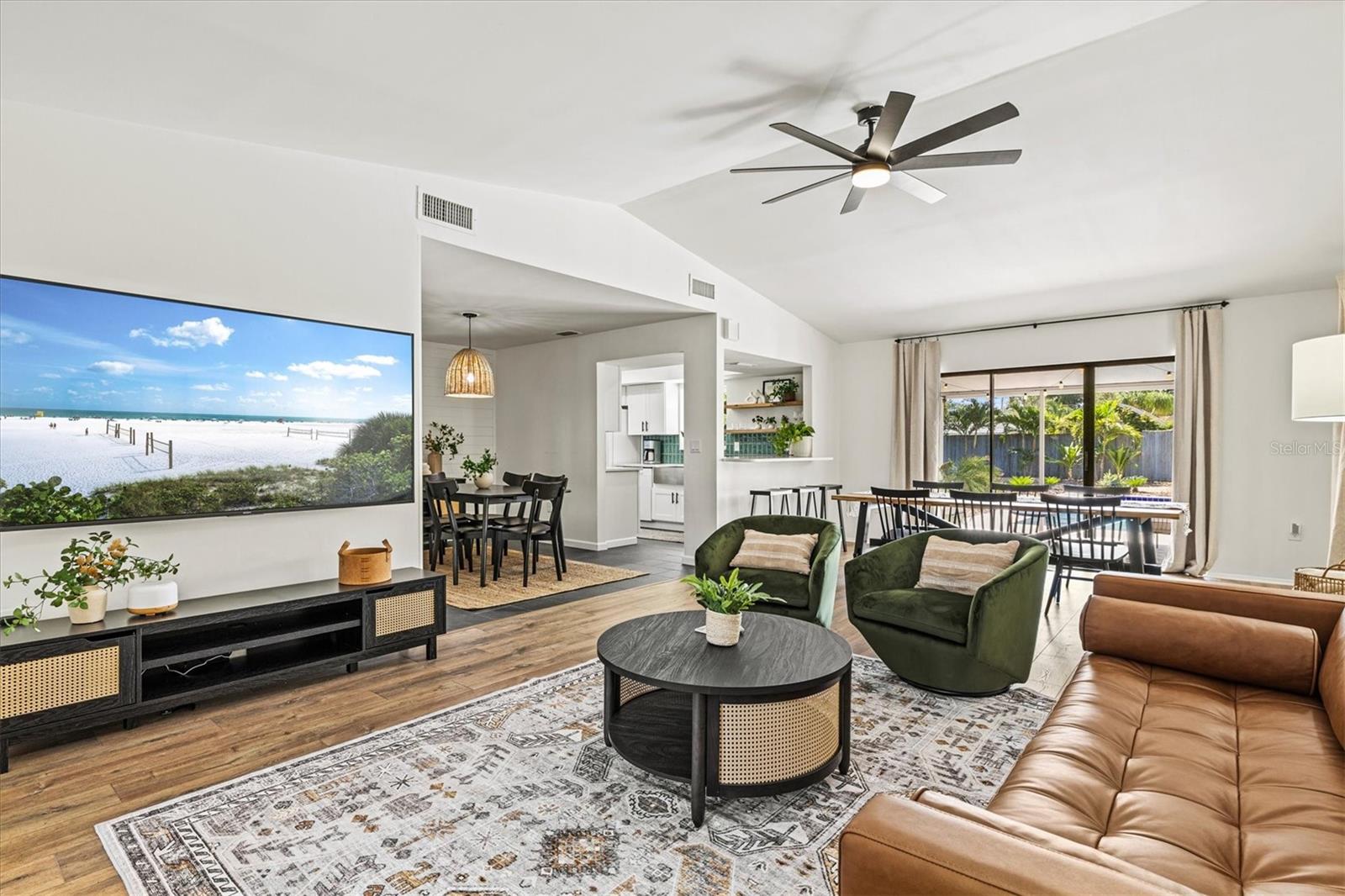 WOODBURY - Residential Lease