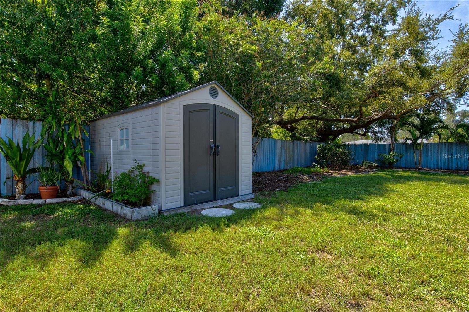 WOODBURY - Residential Lease