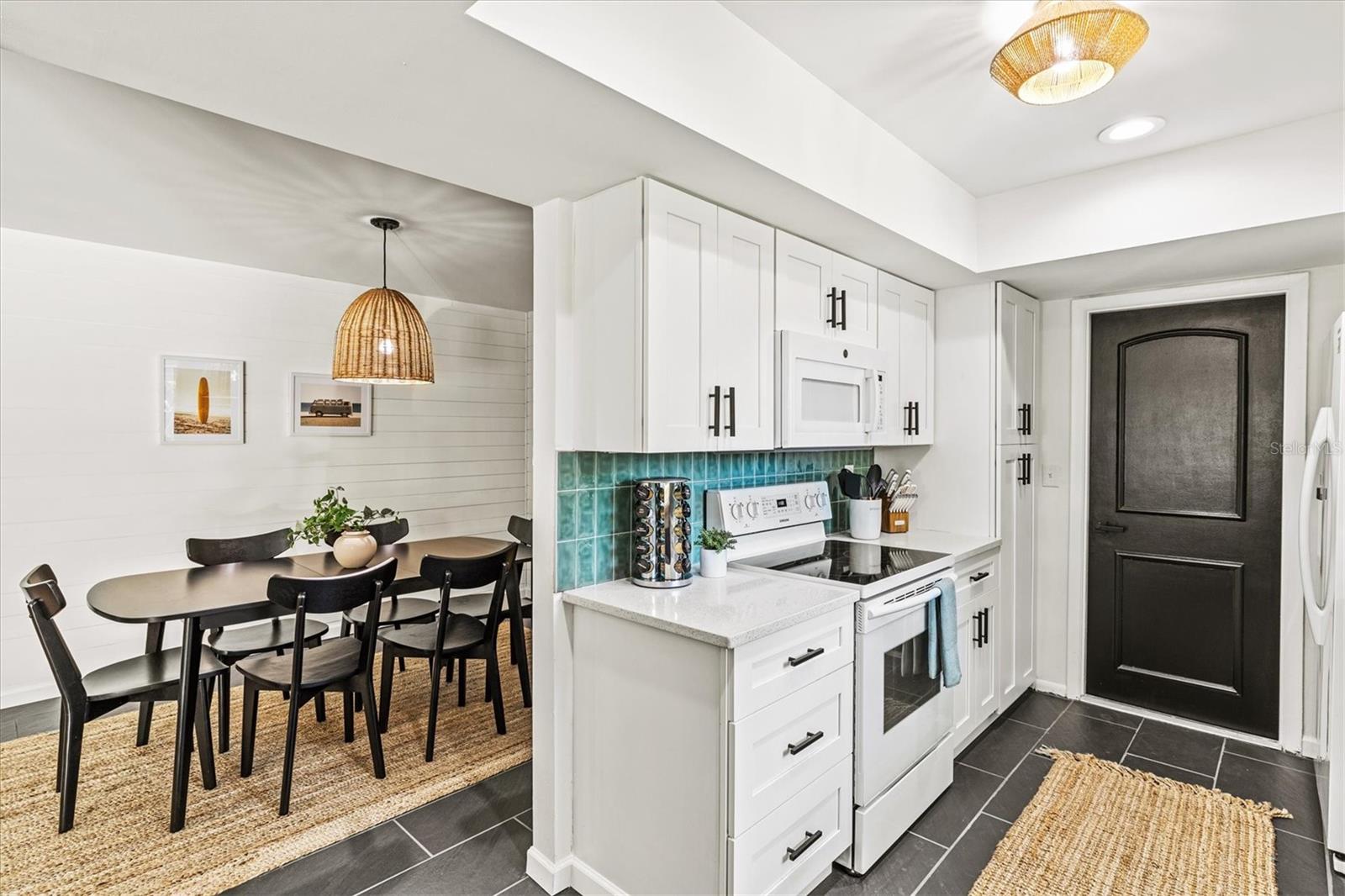 WOODBURY - Residential Lease