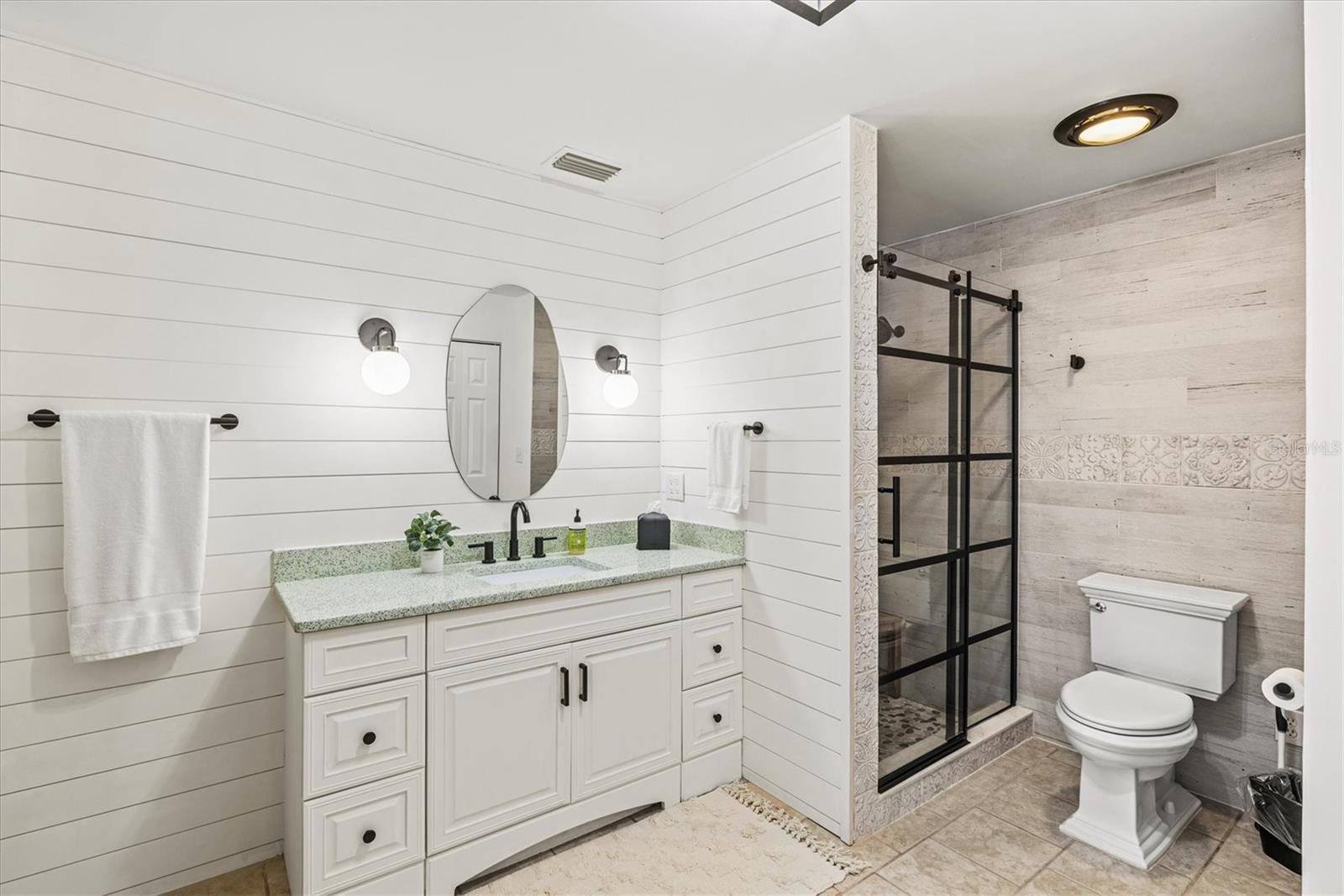 WOODBURY - Residential Lease