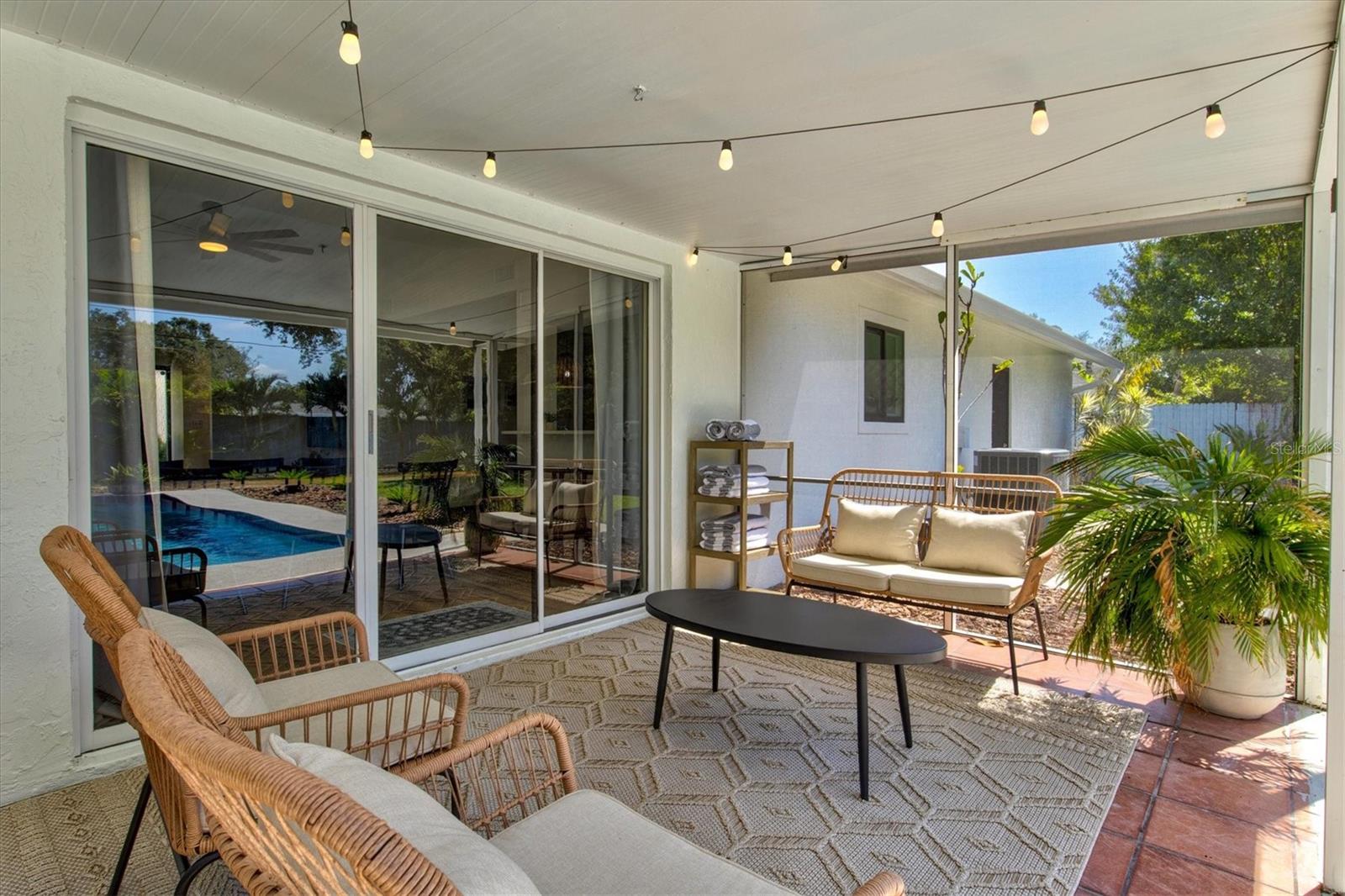 WOODBURY - Residential Lease