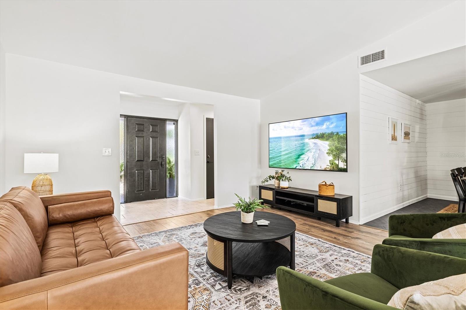 WOODBURY - Residential Lease