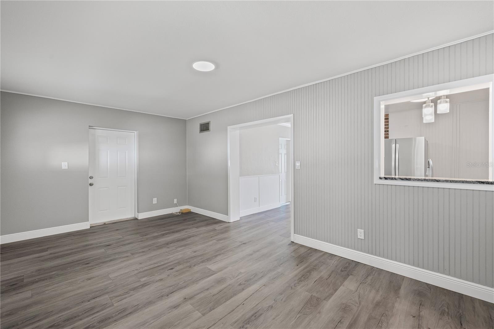BAY PINES ESTATES - Residential