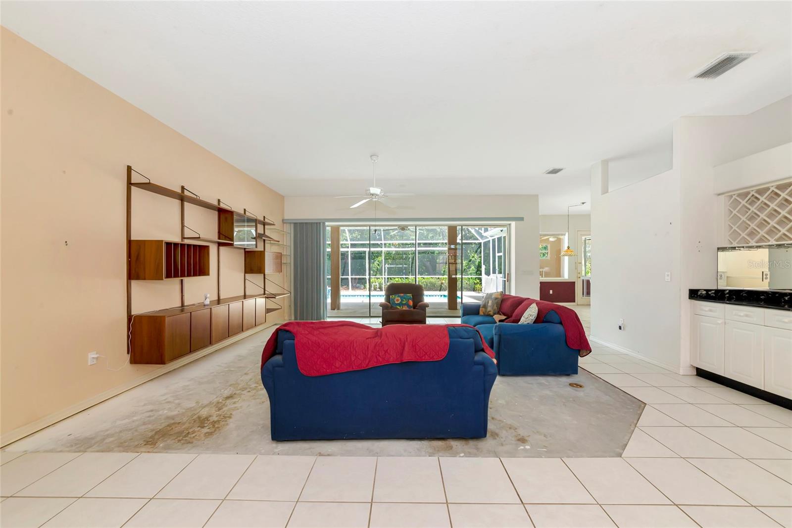 3943 SERENITY CIRCLE