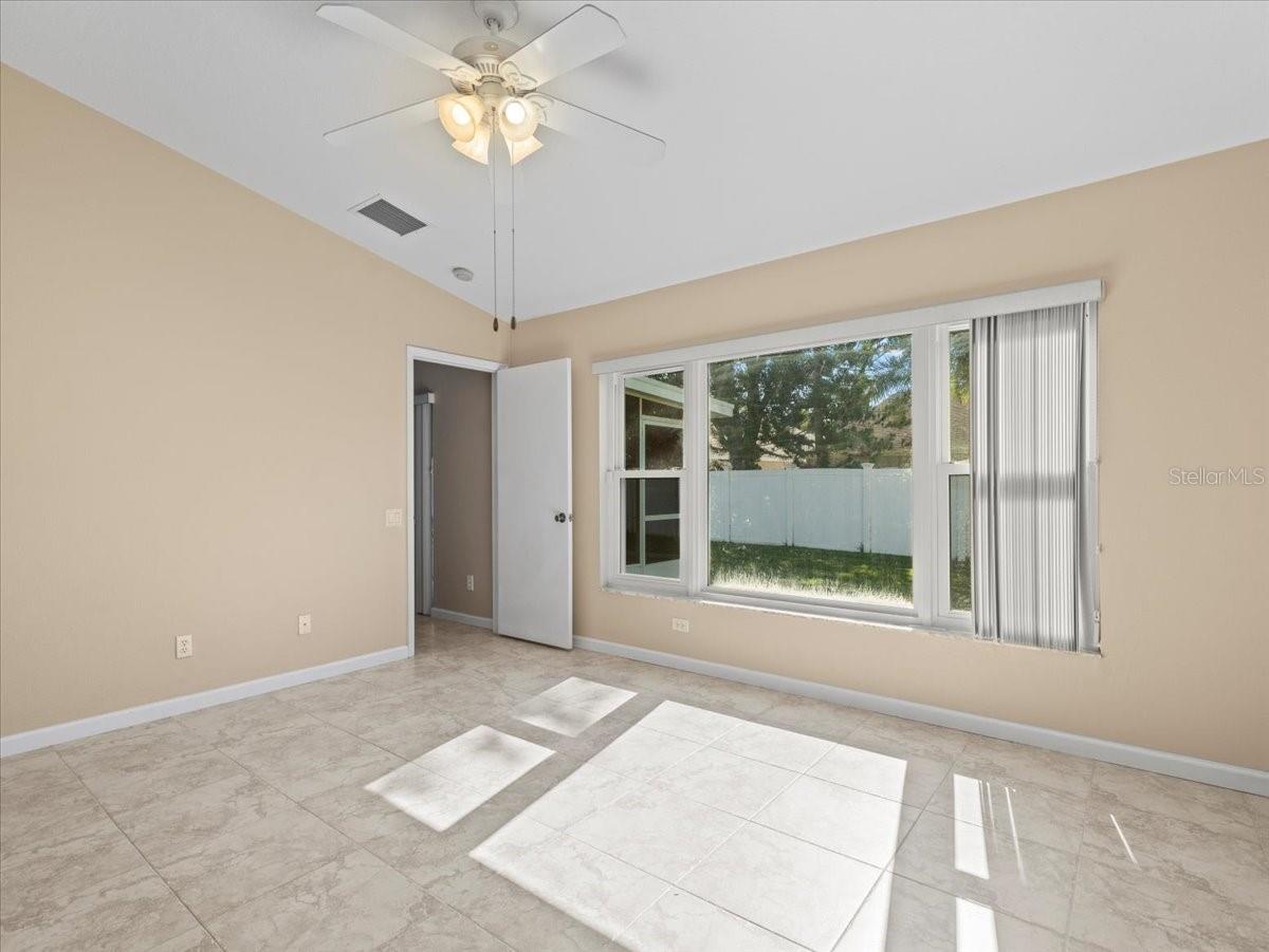 CALUSA TRACE UNIT IX PH I - Residential