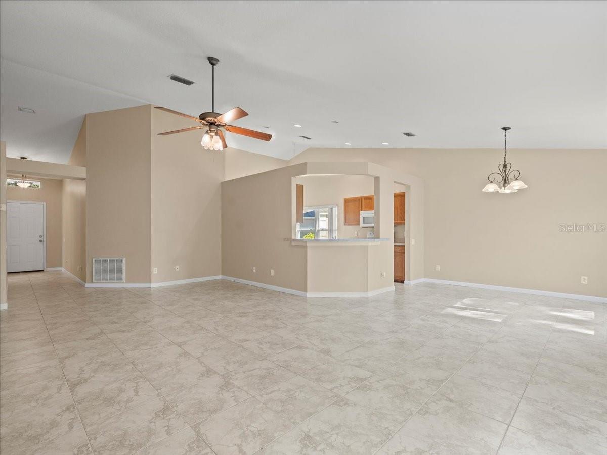 CALUSA TRACE UNIT IX PH I - Residential