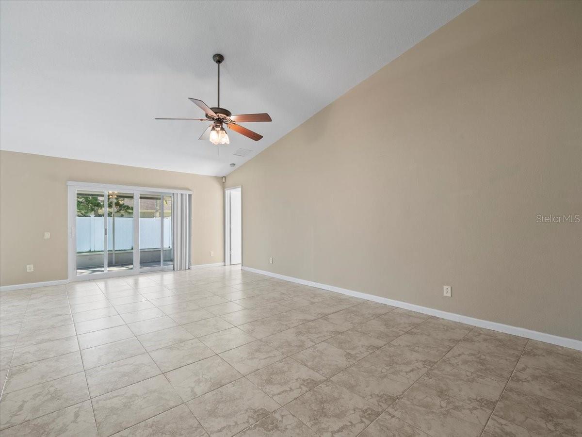 CALUSA TRACE UNIT IX PH I - Residential