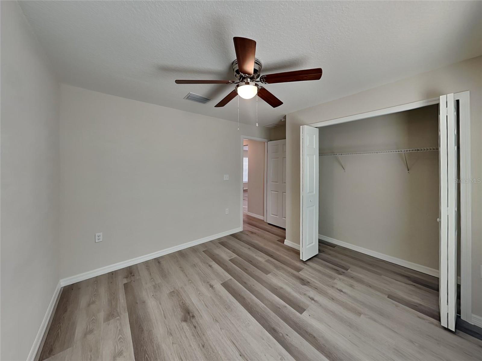 SILVER SPGS SHORES 09 - Residential Lease