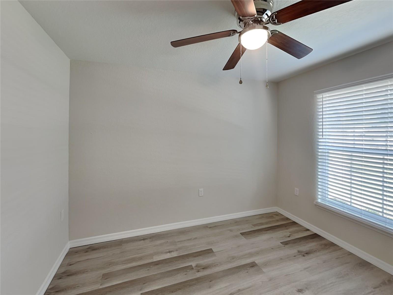 SILVER SPGS SHORES 09 - Residential Lease