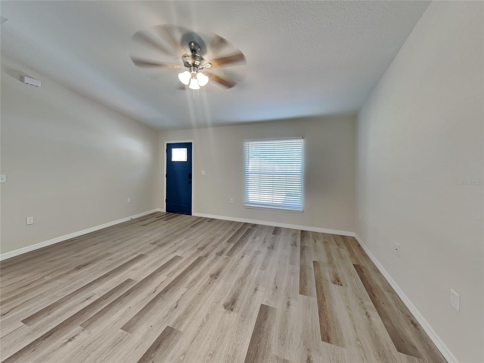 SILVER SPGS SHORES 09 - Residential Lease