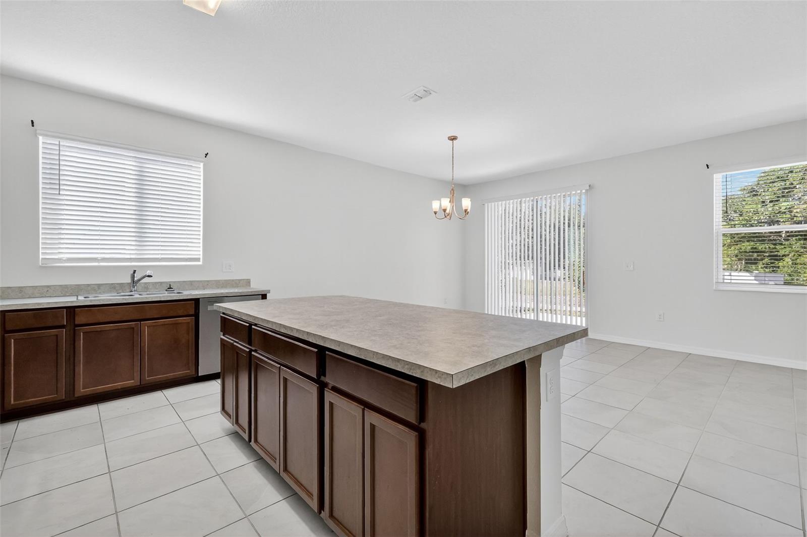 PARKSIDE - Residential