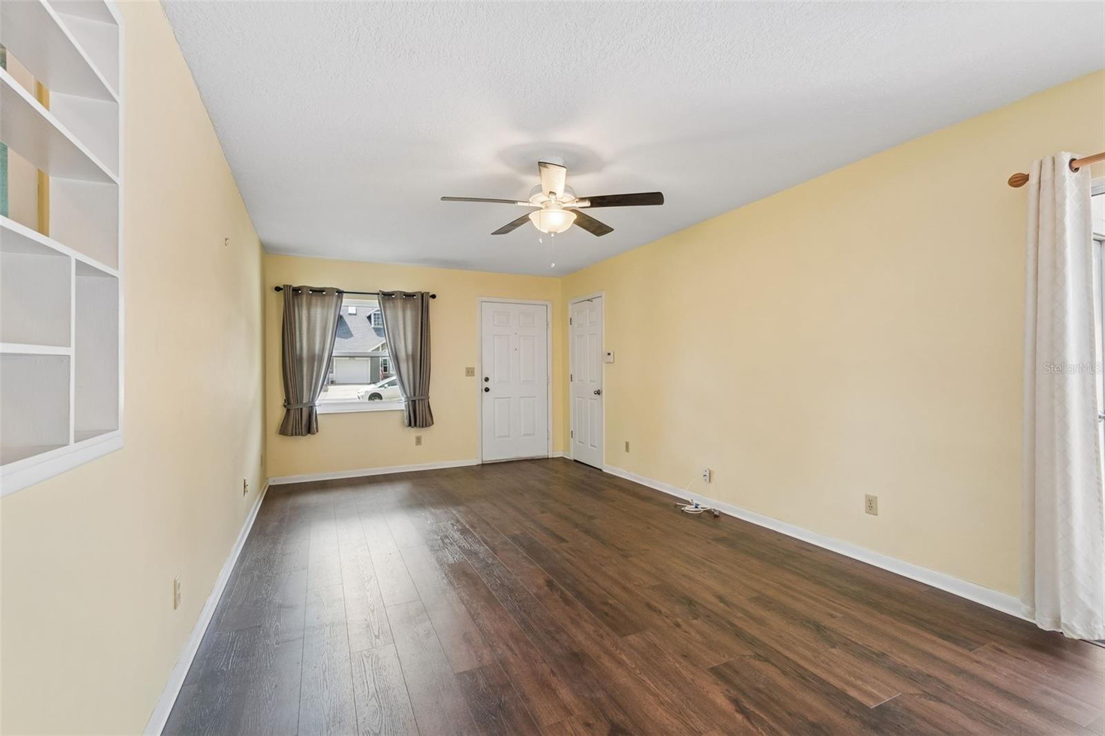 ORANGE TREE VILLAS CONDO - Residential