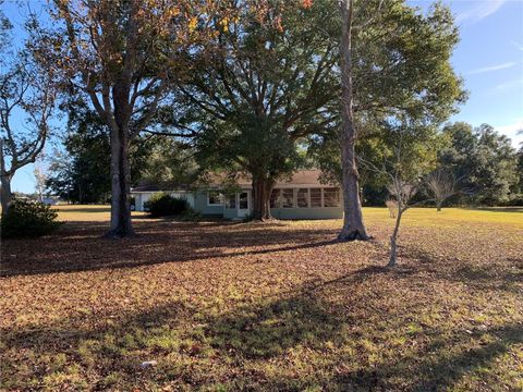 A home in APOPKA