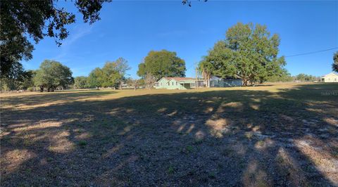 A home in APOPKA