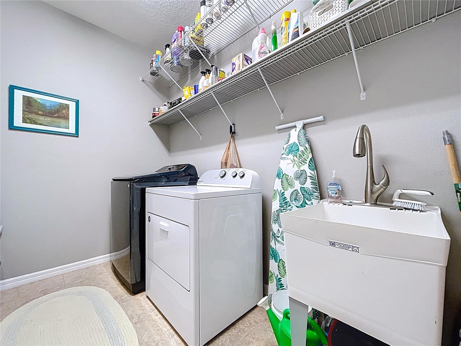 TRILLIUM VILLAGE E PH 1 - Residential