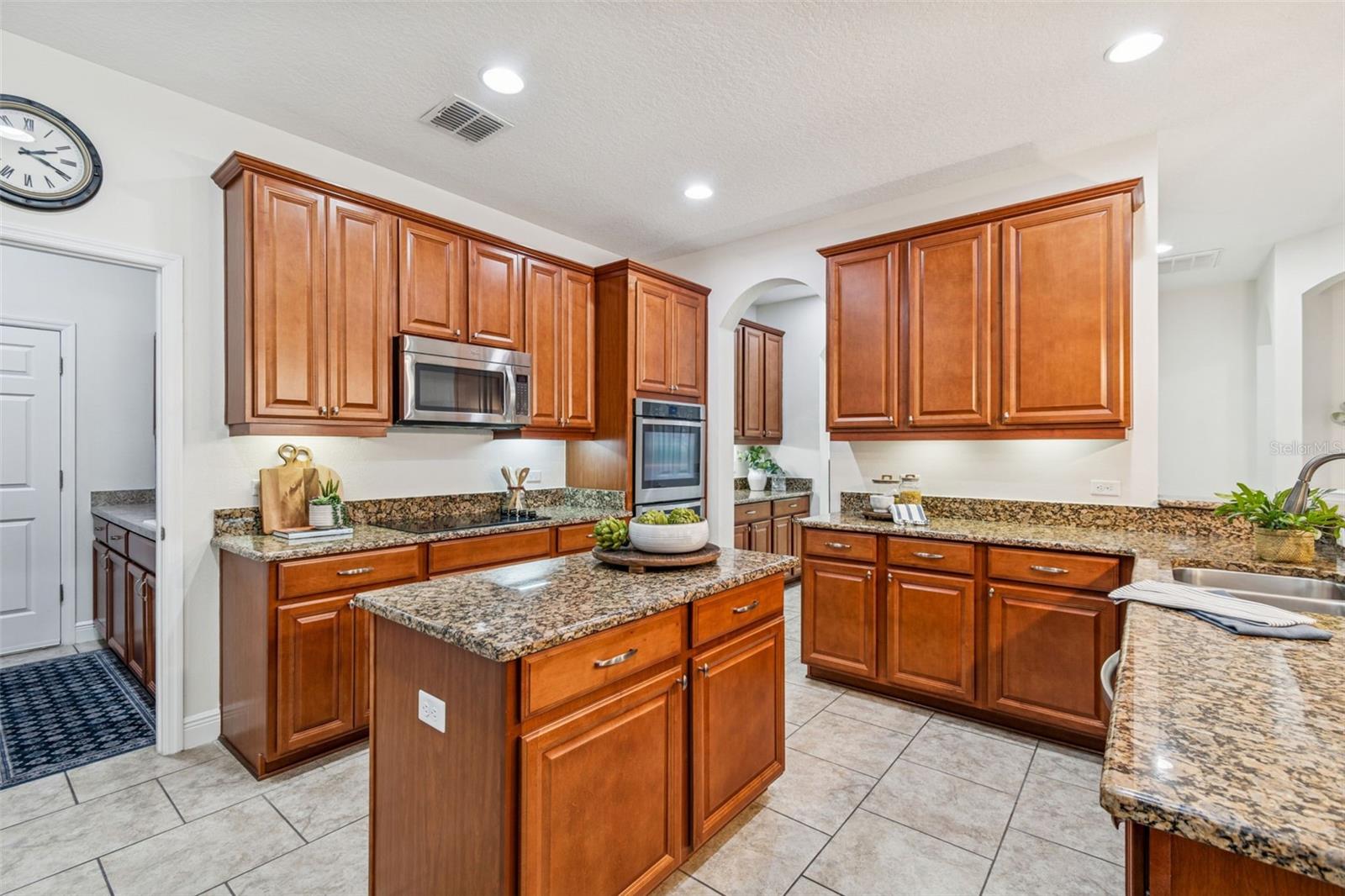 HILLANDALE RESERVE PH 1 - Residential