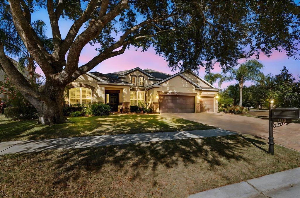 Photo of 1116 Hillandale Reserve Drive, Tampa, FL 33613 (MLS # TB8465571)