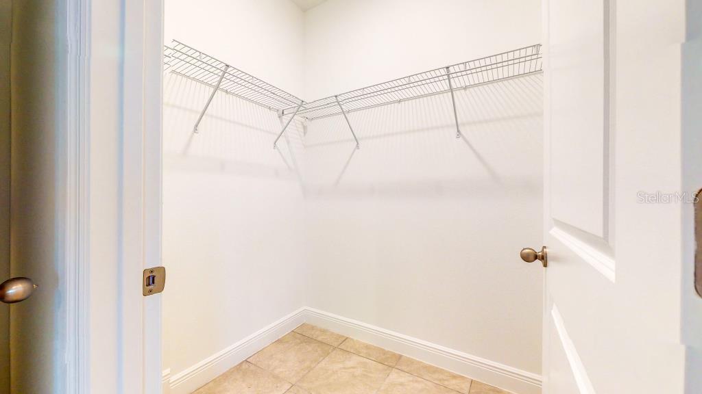 CITRUS SPGS UNIT 03 - Residential