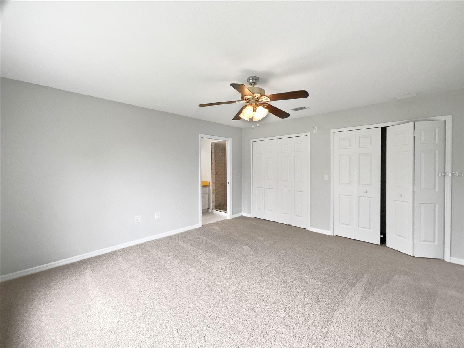TAVARES LAKE SAUNDERS POINTE LT 01 - Residential
