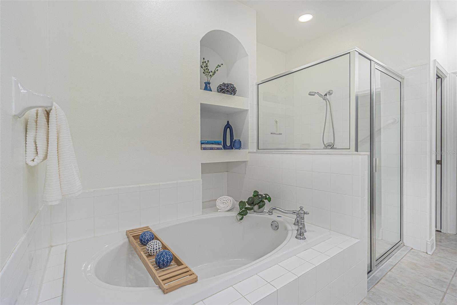 MIRABAY PRCL 7 PH 2 - Residential