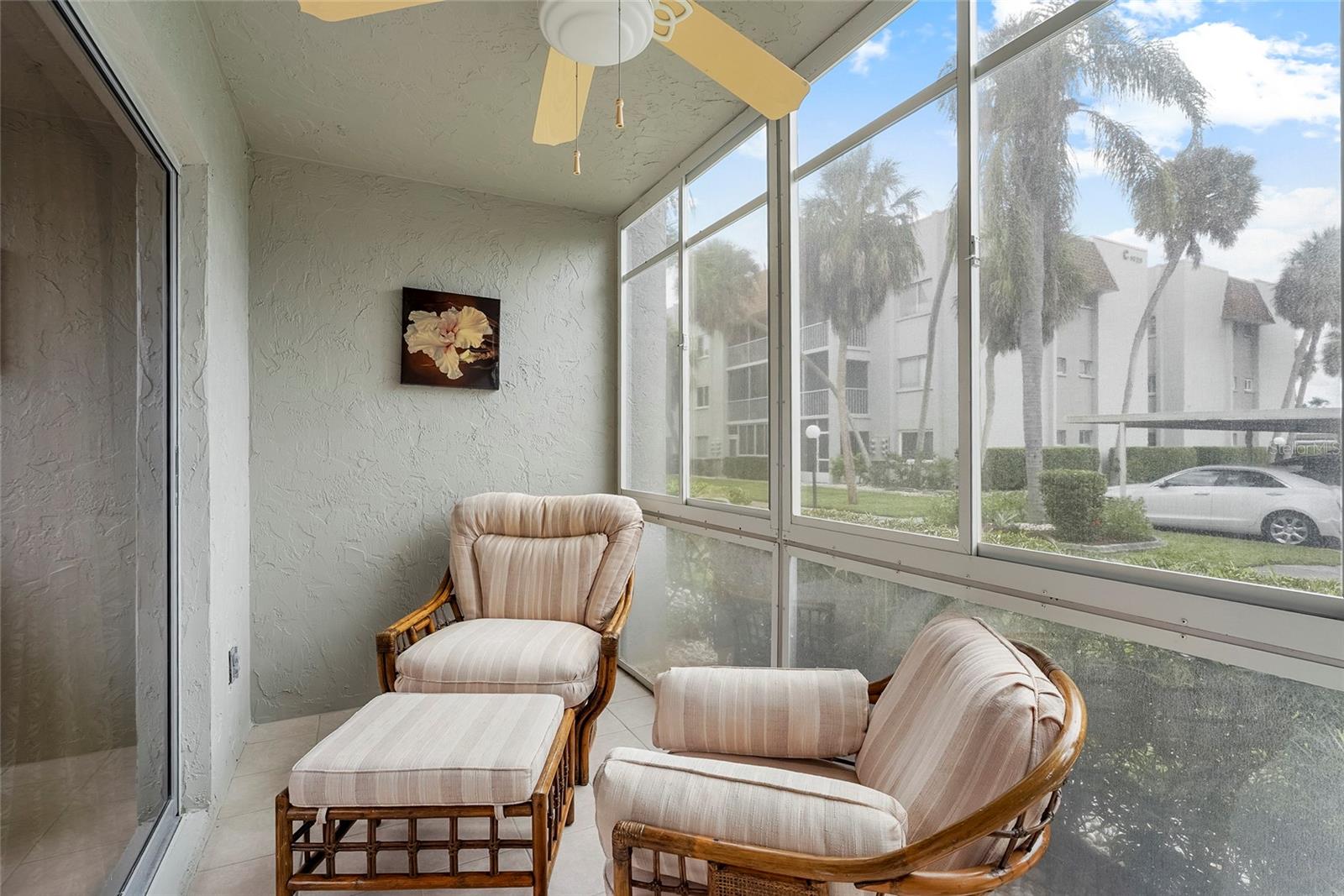 GLEN OAKS GARDEN APTS 3 - Residential