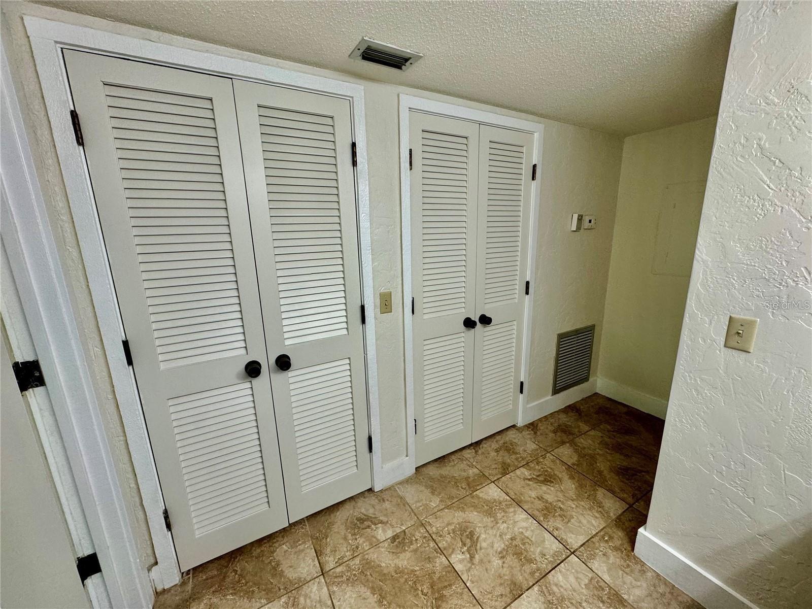 GRENELEFE CAMELOT CONDO UNIT 04 PH 01 - Residential Lease