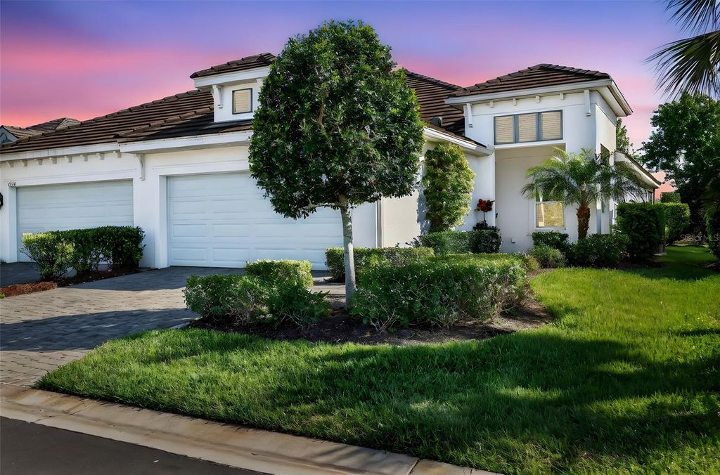 Photo of 4412 Star Apple Terrace, Bradenton, FL 34203 (MLS # A4685812)