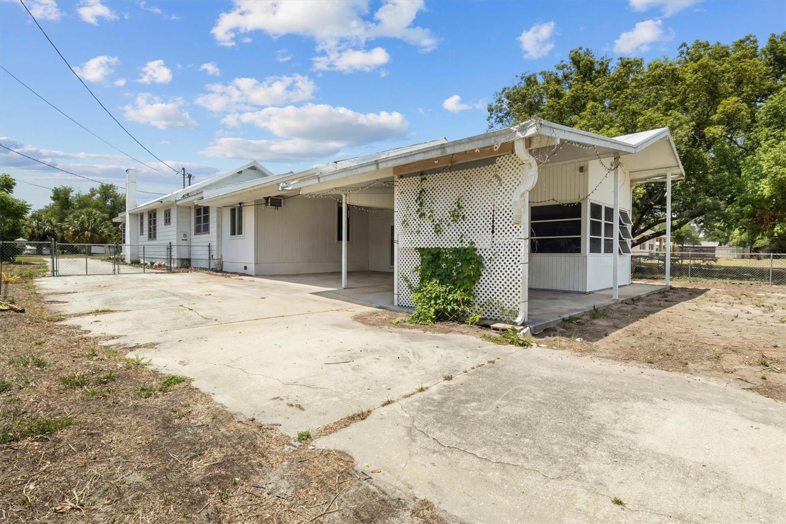 ORANGE PARK - Residential