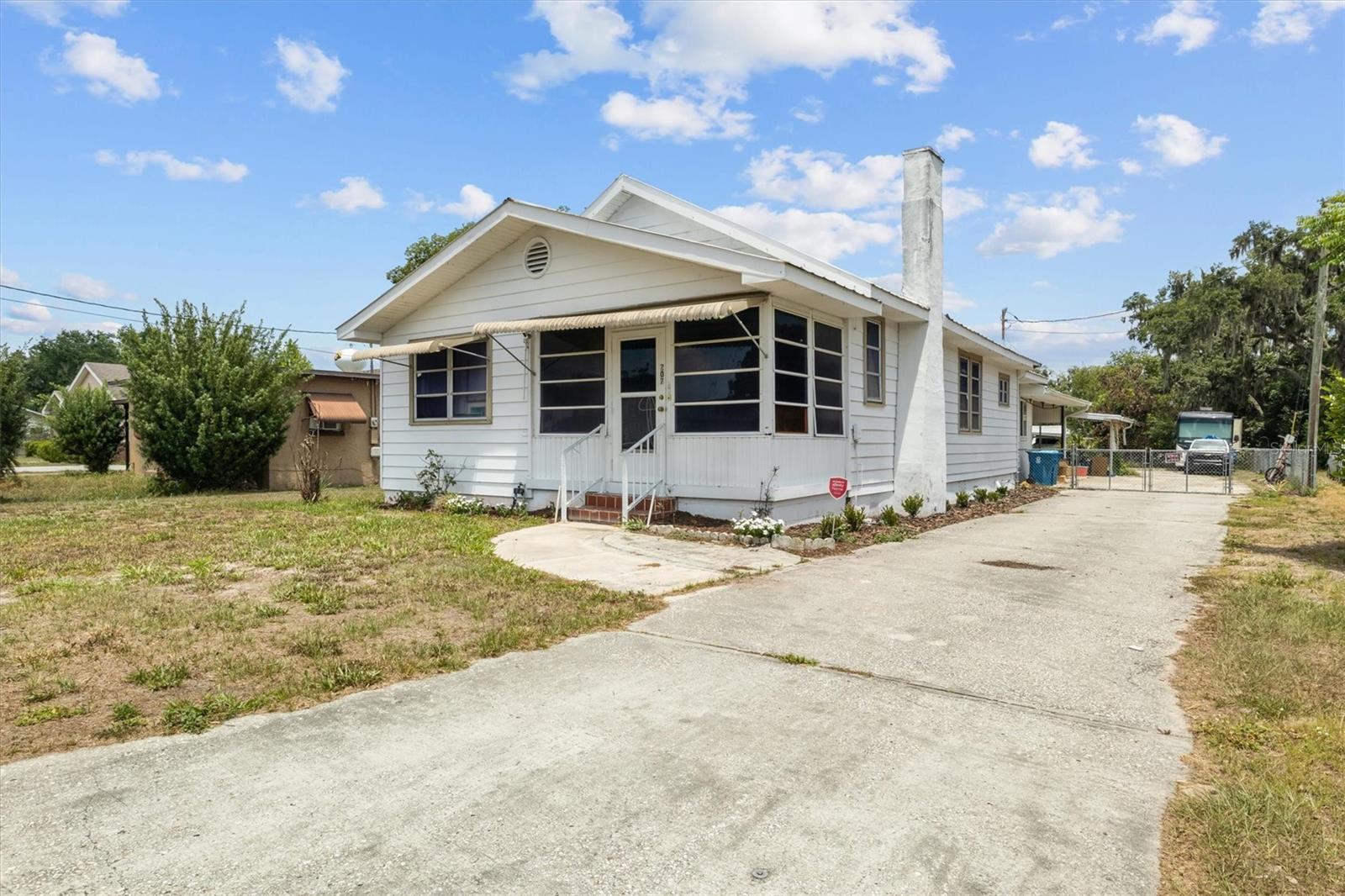 ORANGE PARK - Residential