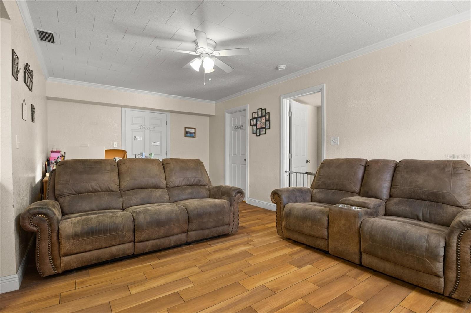 ORANGE PARK - Residential