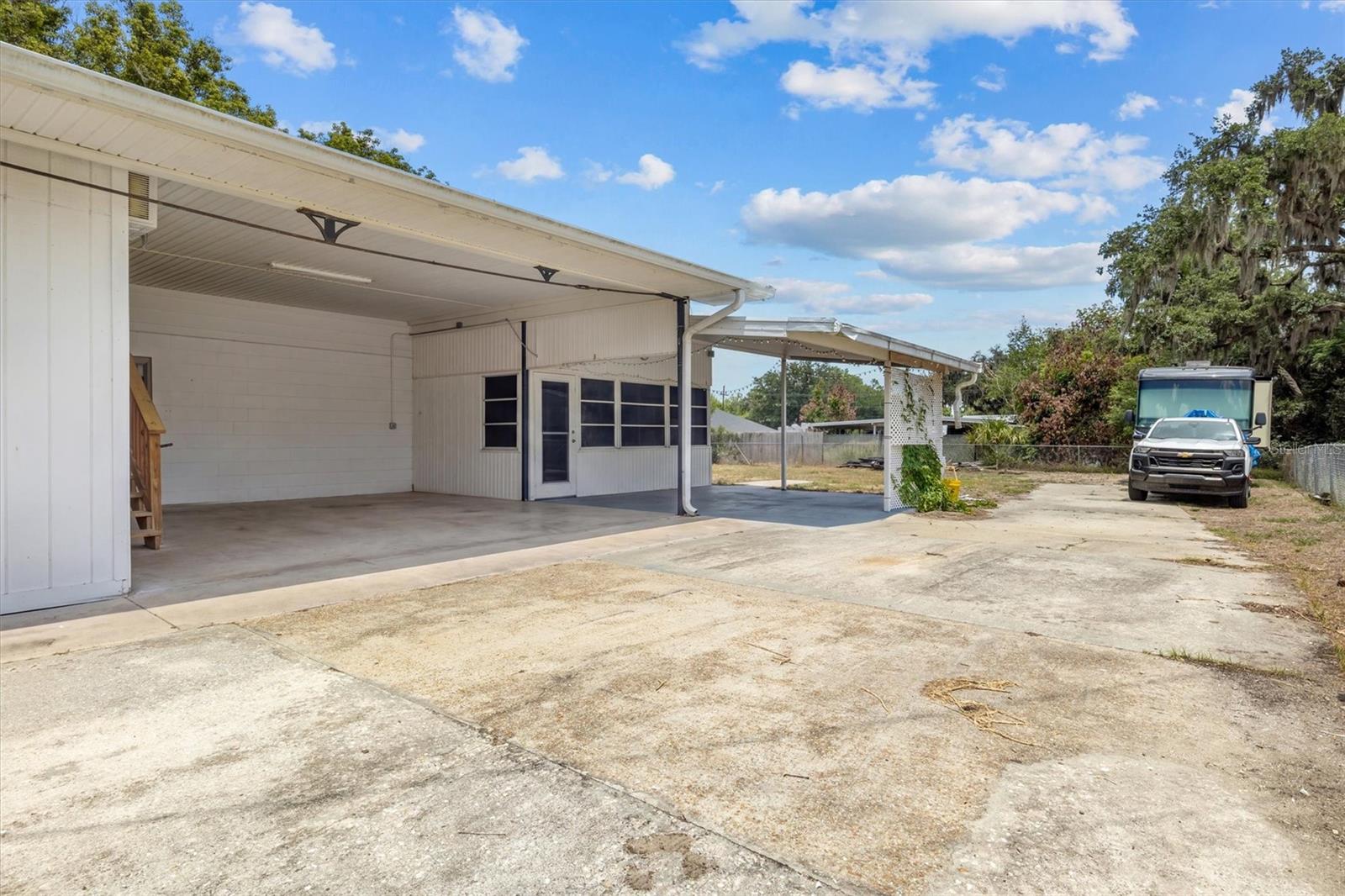 ORANGE PARK - Residential