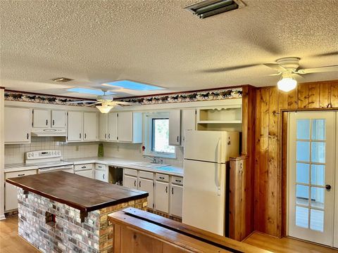 Tiny photo for 5890 SE 145th Street, Summerfield, FL 34491 (MLS # OM687896)