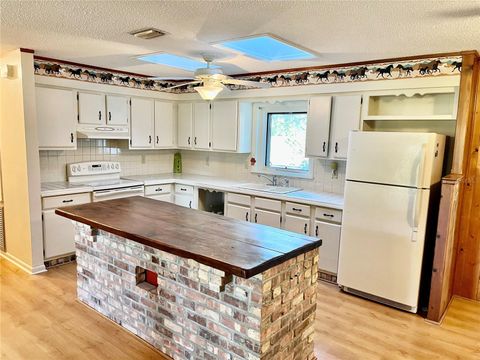 Tiny photo for 5890 SE 145th Street, Summerfield, FL 34491 (MLS # OM687896)