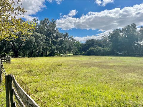 Tiny photo for 5890 SE 145th Street, Summerfield, FL 34491 (MLS # OM687896)