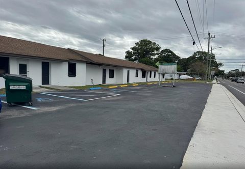 Photo of 202 N Fiske Boulevard #202-204, Cocoa, FL 32922 (MLS # O6399383)