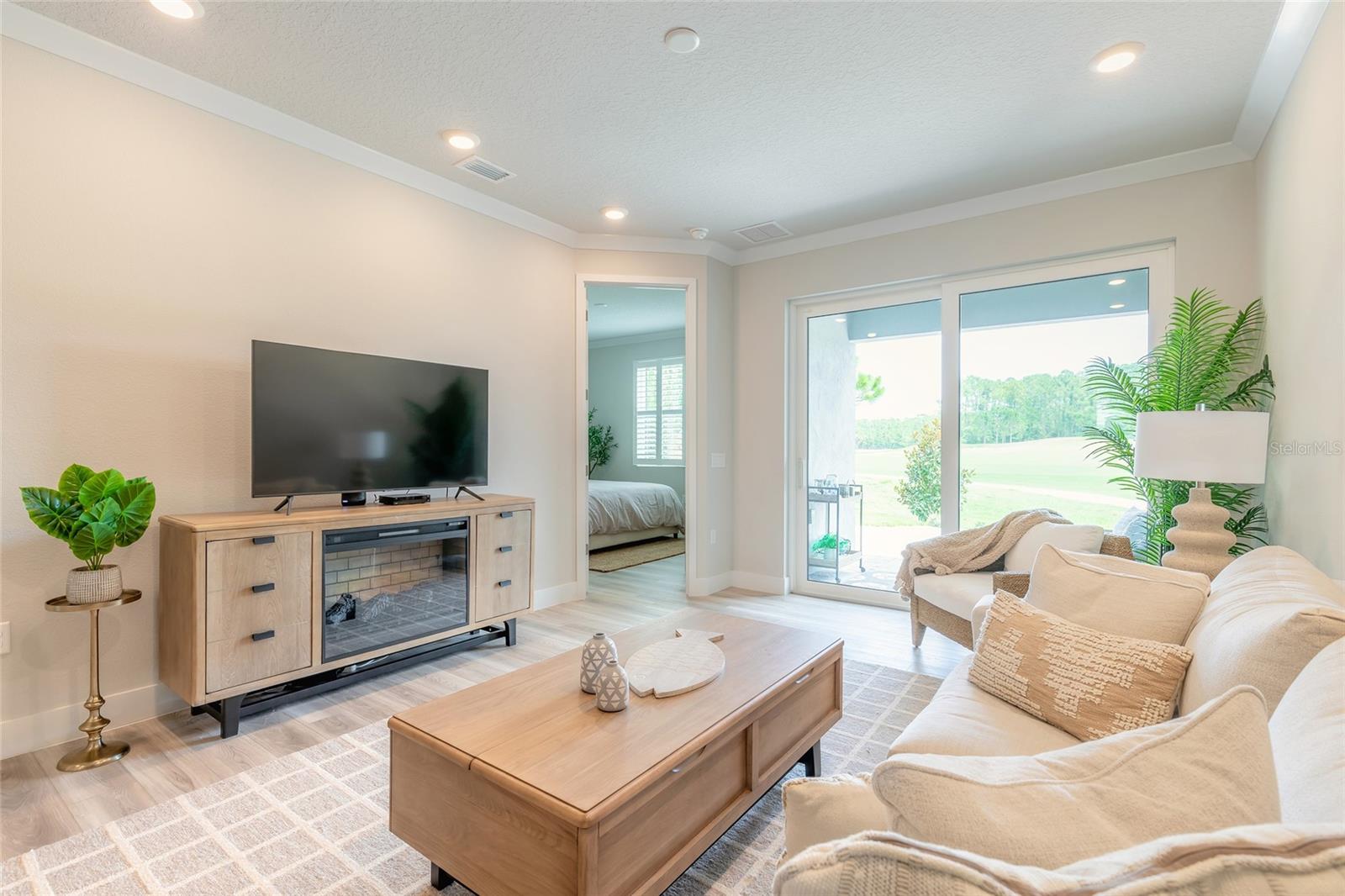 ISLES/VENETIAN BAY - Residential