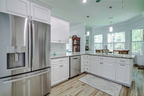 Tiny photo for 10 Milbark Court, Homosassa, FL 34446 (MLS # TB8487747)