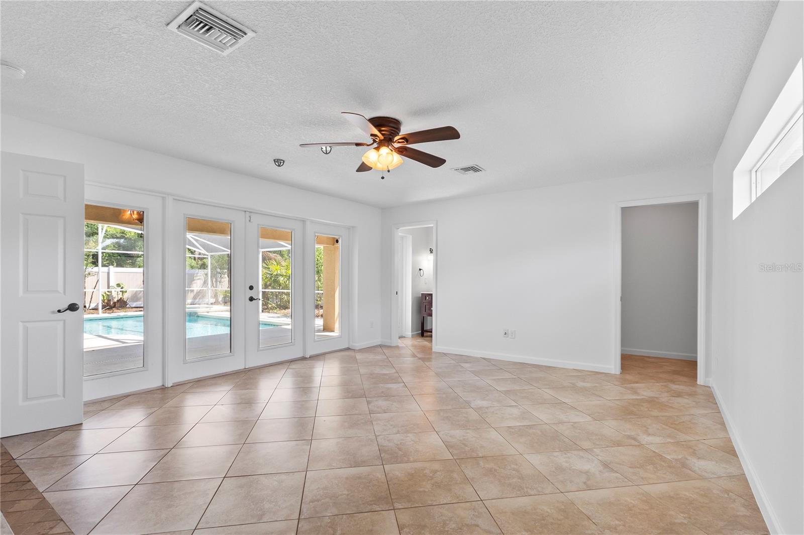 SEMINOLE WOODS - Residential