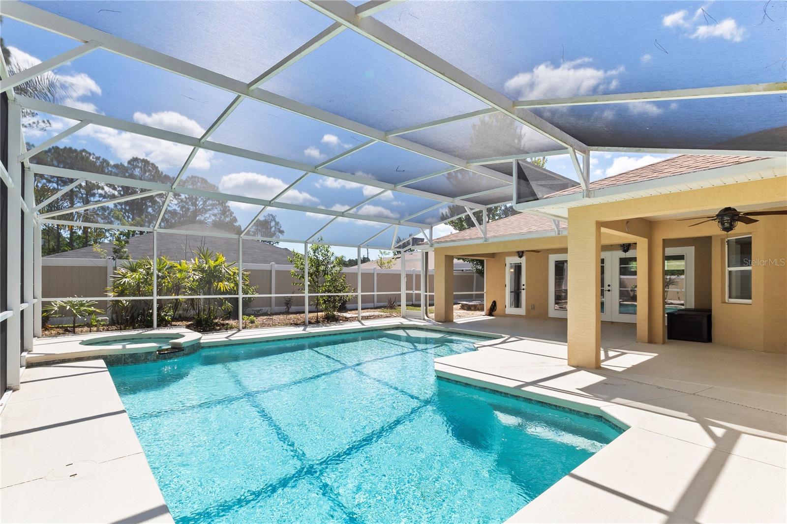 SEMINOLE WOODS - Residential