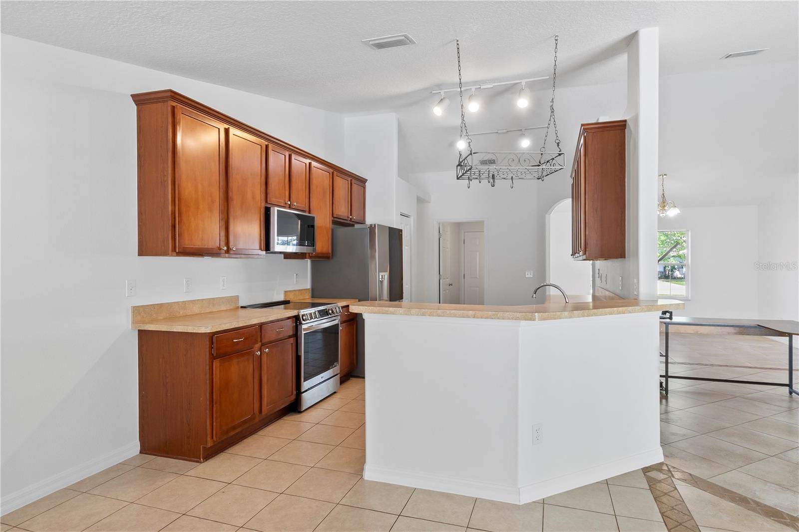 SEMINOLE WOODS - Residential