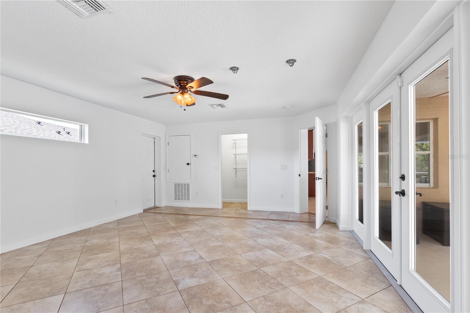 SEMINOLE WOODS - Residential