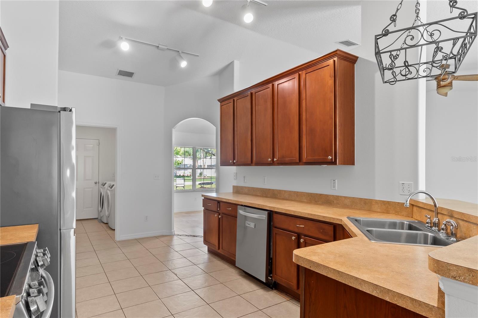 SEMINOLE WOODS - Residential