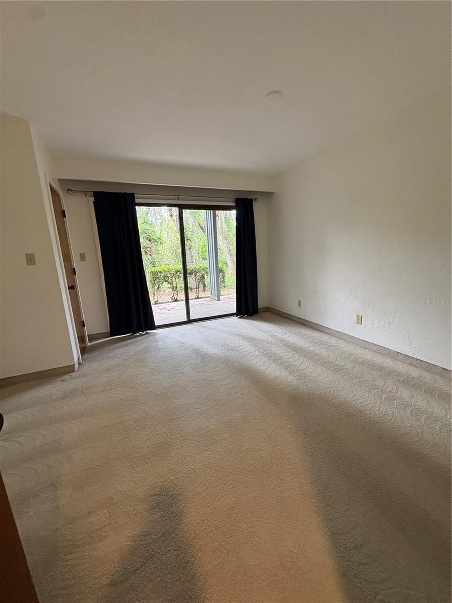 GRENELEFE TENNIS VILLAGE CONDO - Residential