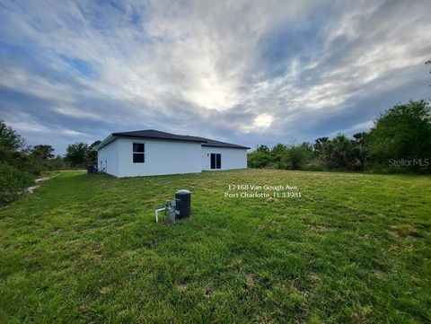 A home in PORT CHARLOTTE