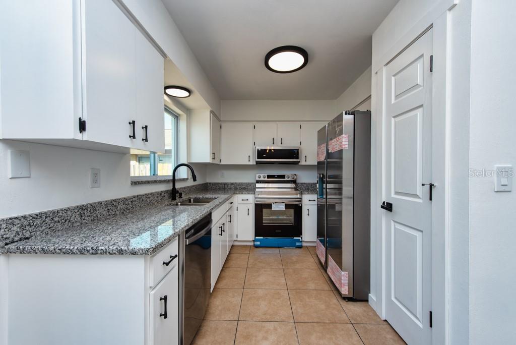 BEACON MEADOWS UNIT 1 - Residential