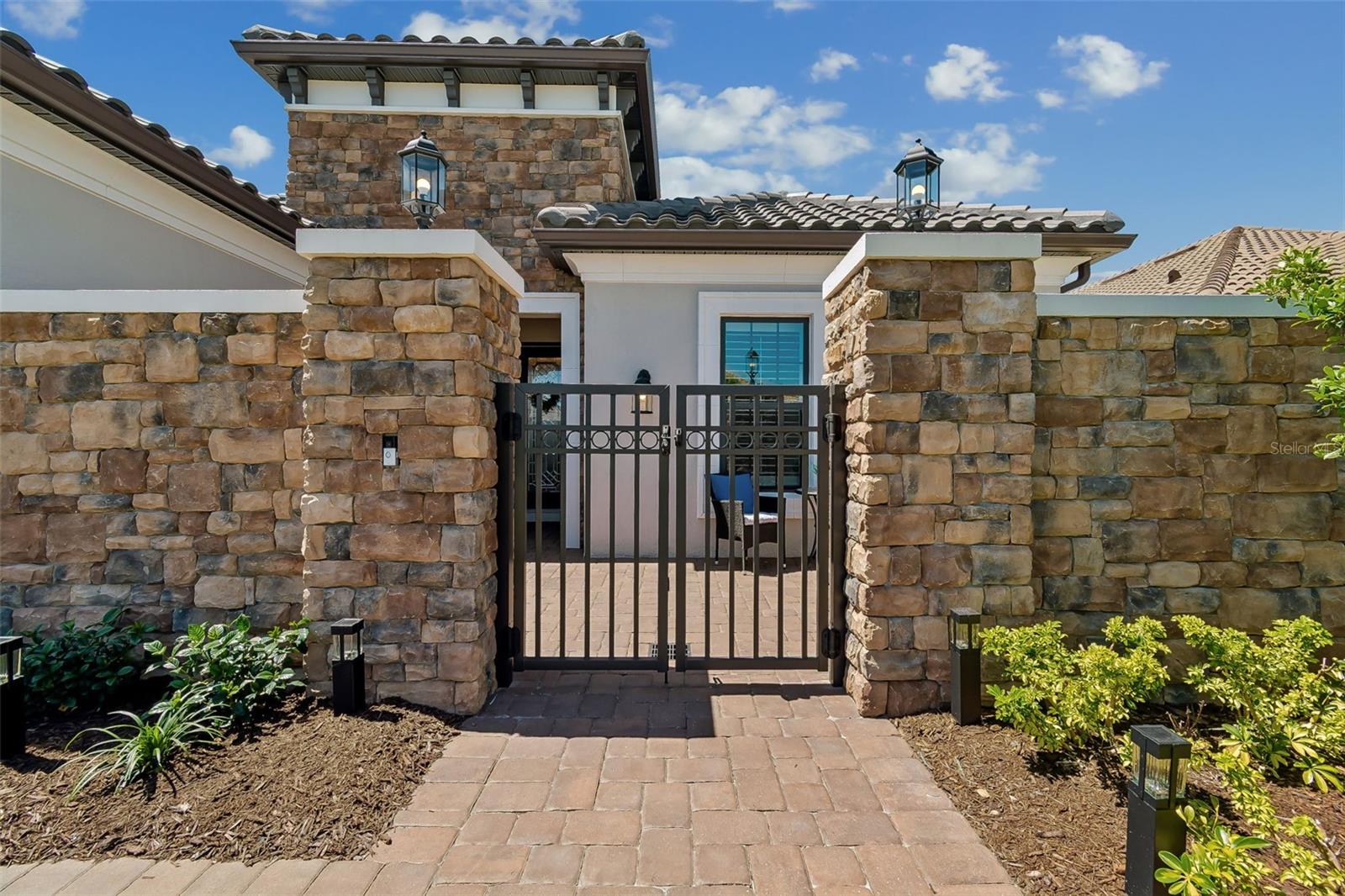 ESPLANADE/WIREGRASS RANCH PH - Residential